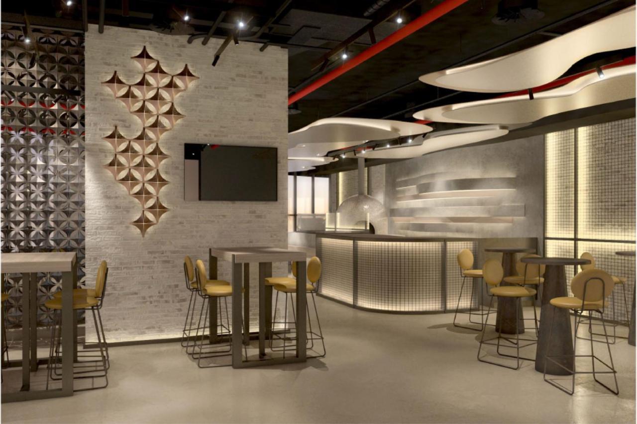 מלון Element By Westin West Bay דוחה מראה חיצוני תמונה The interior of the lounge