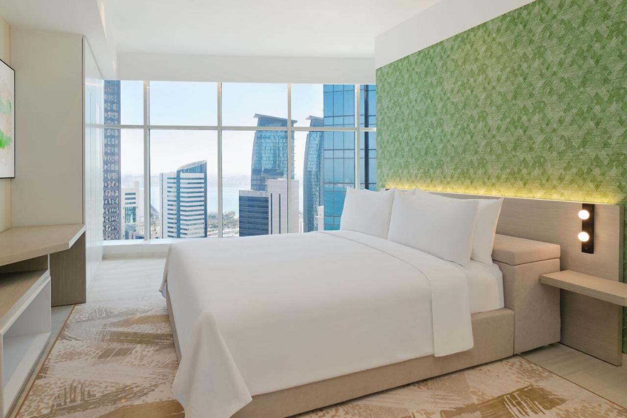 מלון Element By Westin West Bay דוחה מראה חיצוני תמונה A bedroom at the hotel