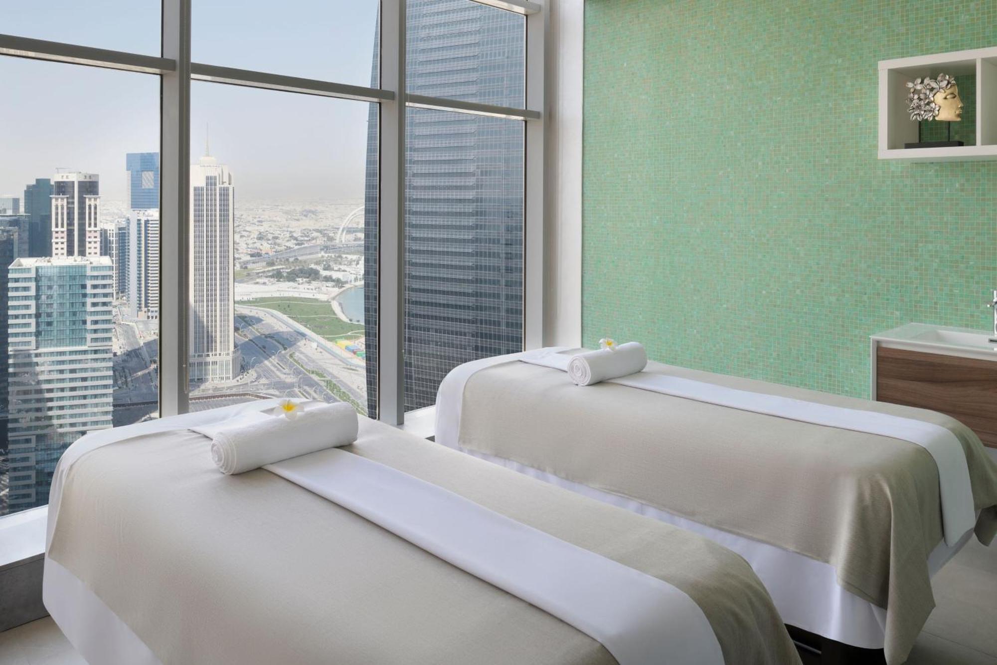 מלון Element By Westin West Bay דוחה מראה חיצוני תמונה Spa at the Address Downtown Hotel